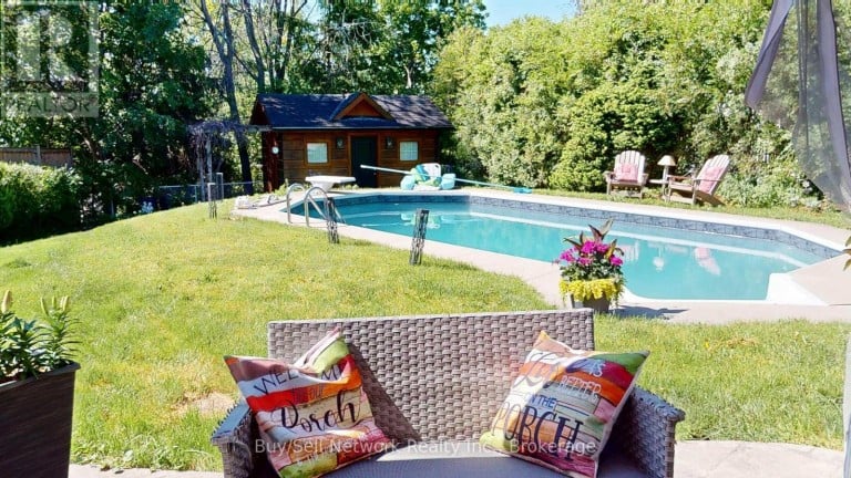 2504 IDYLLWOOD CRESCENT, Peterborough (Ashburnham Ward 4), Ontario, K9L1Y9