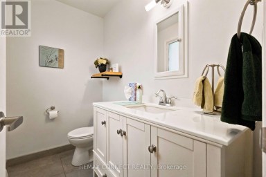 322 ANDREW STREET Newmarket (Central Newmarket) Ontario photo 16