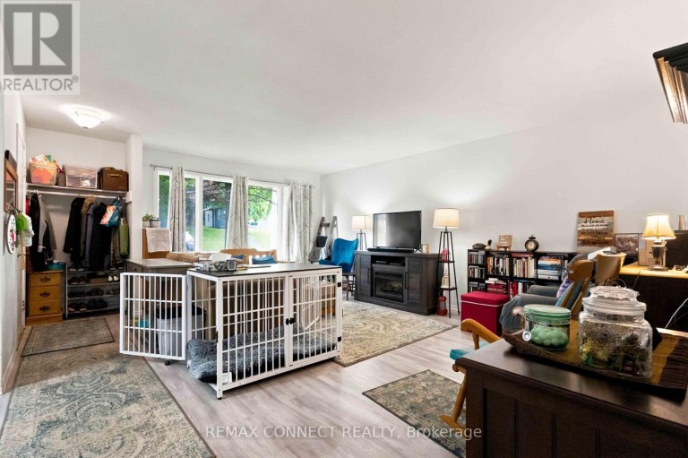 322 ANDREW STREET, Newmarket (Central Newmarket), Ontario, L3Y1H3