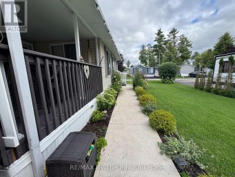 8 KENORA TRAIL Wasaga Beach Ontario photo 22