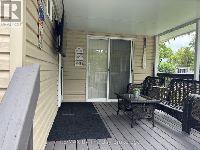 8 KENORA TRAIL, Wasaga Beach, Ontario, L9Z1X7