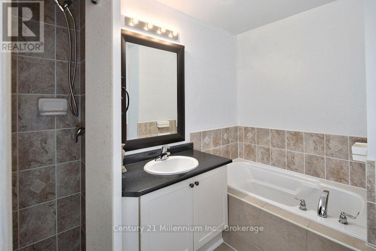 6 WILDROSE TRAIL, Collingwood, Ontario, L9Y0J4