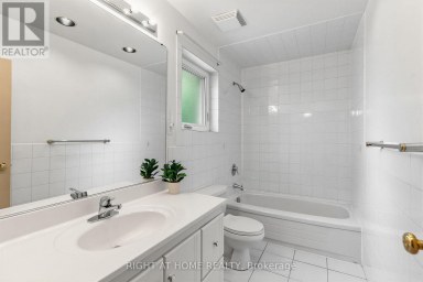 12 CANDLEWOOD CRESCENT Toronto (York University Heights) Ontario photo 16