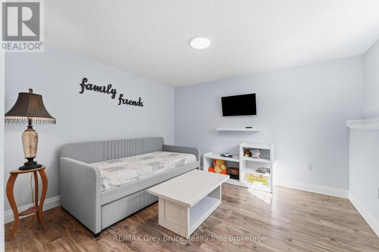 59 4TH STREET N, Arran-Elderslie, Ontario, N0G1L0