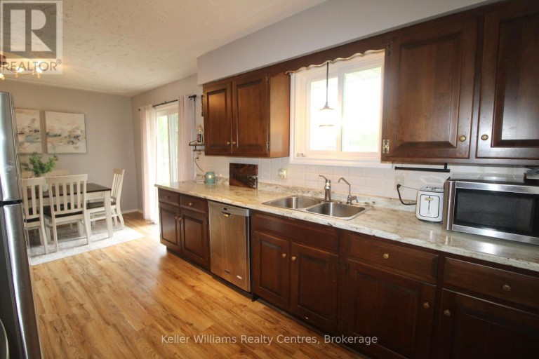 72 3RD STREET, Hanover, Ontario, N4N3H9