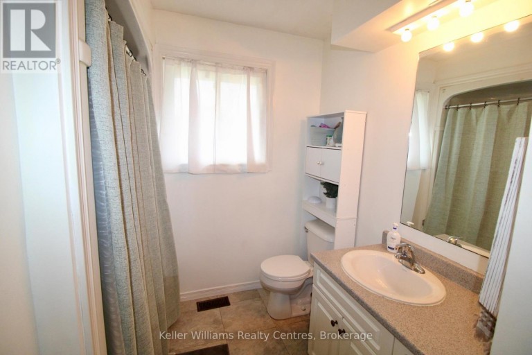 72 3RD STREET, Hanover, Ontario, N4N3H9