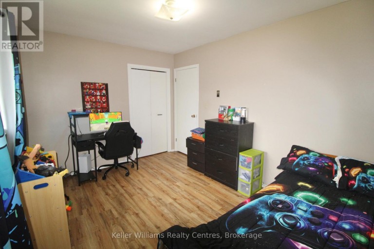 72 3RD STREET, Hanover, Ontario, N4N3H9