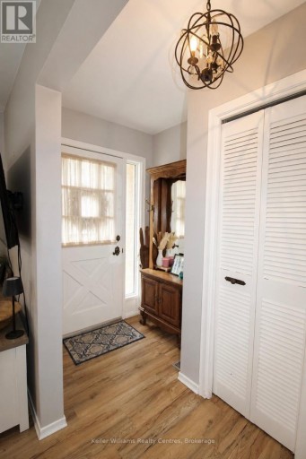 72 3RD STREET, Hanover, Ontario, N4N3H9