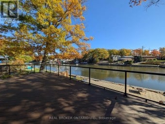 1103 MOSLEY STREET Wasaga Beach Ontario photo 2