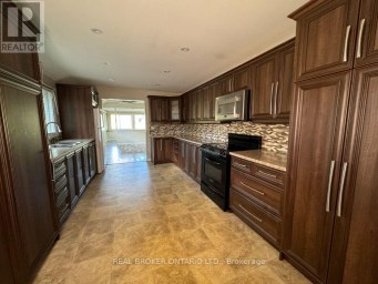 1107 MOSLEY STREET Wasaga Beach Ontario photo 3