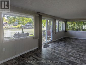 1107 MOSLEY STREET Wasaga Beach Ontario photo 5
