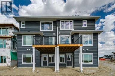 64 Southborough Common Cochrane Alberta photo 46