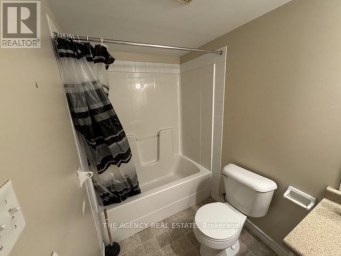 29 - 600 SARNIA ROAD London North (North I) Ontario photo 17