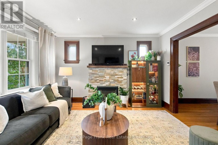 44 MCLAUGHLIN BOULEVARD, Oshawa (O'Neill), Ontario, L1G2N9