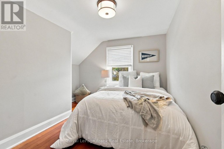 44 MCLAUGHLIN BOULEVARD, Oshawa (O'Neill), Ontario, L1G2N9