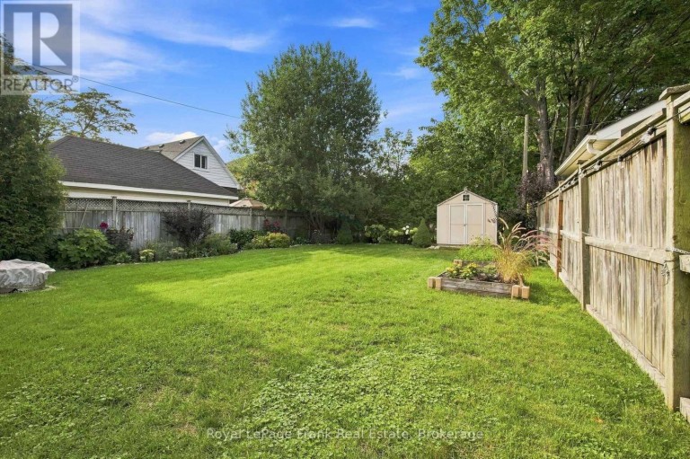 44 MCLAUGHLIN BOULEVARD, Oshawa (O'Neill), Ontario, L1G2N9