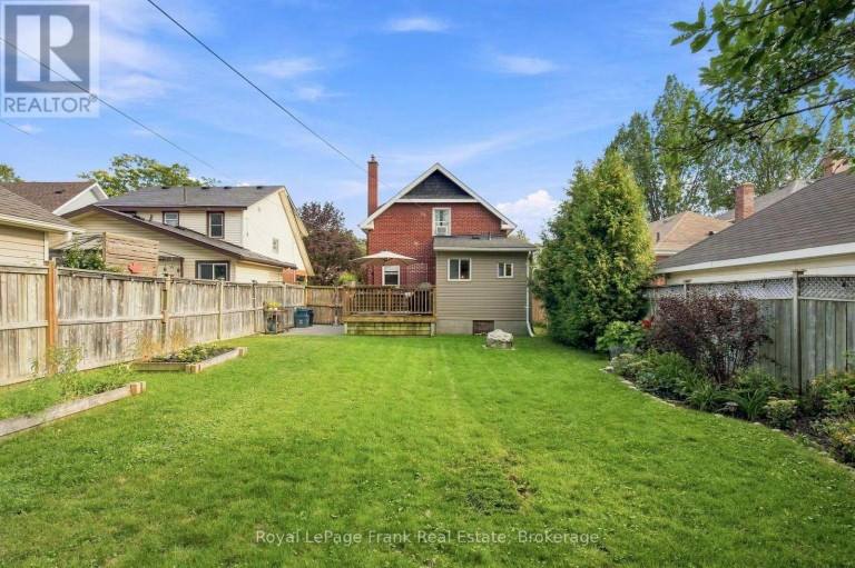44 MCLAUGHLIN BOULEVARD, Oshawa (O'Neill), Ontario, L1G2N9
