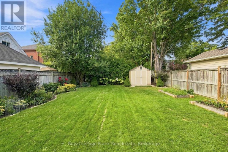44 MCLAUGHLIN BOULEVARD, Oshawa (O'Neill), Ontario, L1G2N9