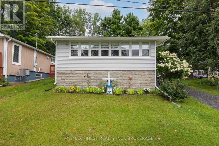 1263 WHITE LAKE ROAD, Frontenac (Frontenac South), Ontario, K0H1T0