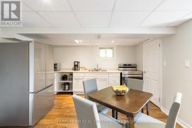 10 KAREN CRESCENT Orillia Ontario photo 20