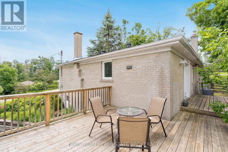 10 KAREN CRESCENT, Orillia, Ontario, L3V3H1