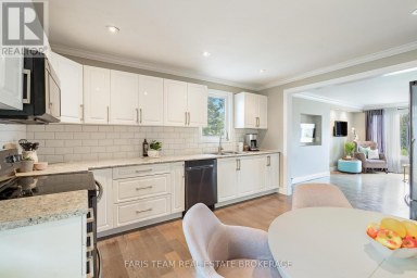 10 KAREN CRESCENT Orillia Ontario photo 7