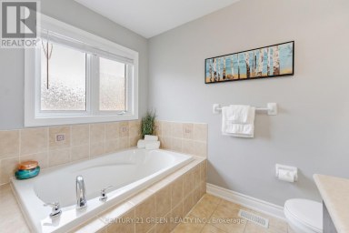 3 LISSON CRESCENT Brampton (Credit Valley) Ontario photo 32