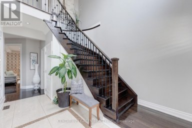 3 LISSON CRESCENT Brampton (Credit Valley) Ontario photo 4