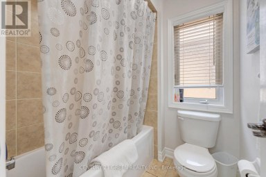 3 LISSON CRESCENT Brampton (Credit Valley) Ontario photo 40