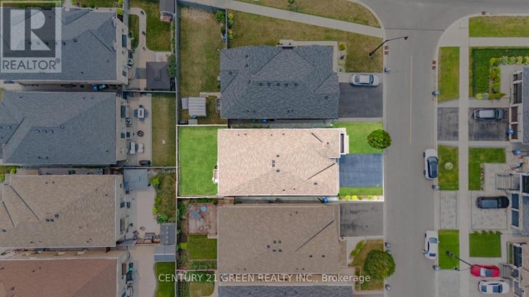 3 LISSON CRESCENT, Brampton (Credit Valley), Ontario, L6X5H8