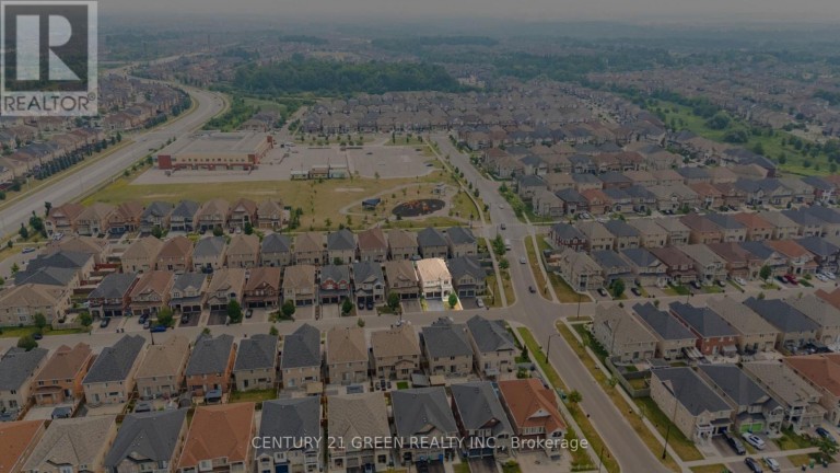 3 LISSON CRESCENT, Brampton (Credit Valley), Ontario, L6X5H8