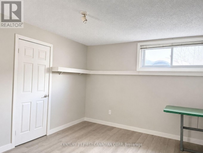 1341 ALDERSBROOK ROAD, London North (North I), Ontario, N6G3J1