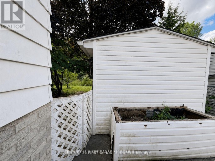 1341 ALDERSBROOK ROAD, London North (North I), Ontario, N6G3J1