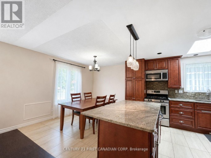 1341 ALDERSBROOK ROAD, London North (North I), Ontario, N6G3J1