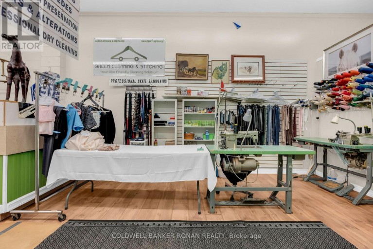 8 - 17250 HIGHWAY 27, King (Schomberg), Ontario, L0G1T0