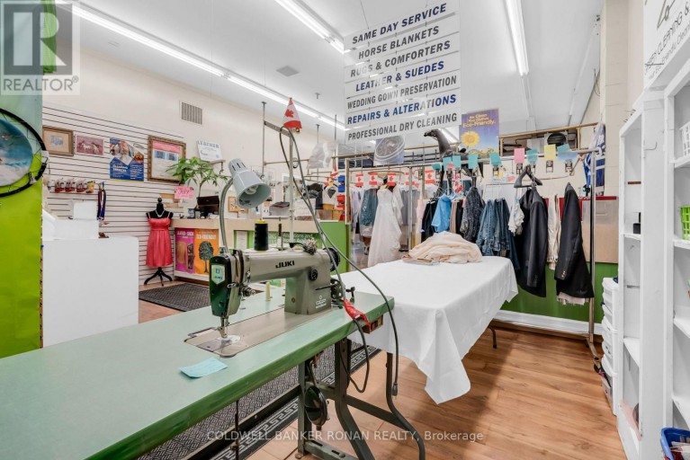 8 - 17250 HIGHWAY 27, King (Schomberg), Ontario, L0G1T0