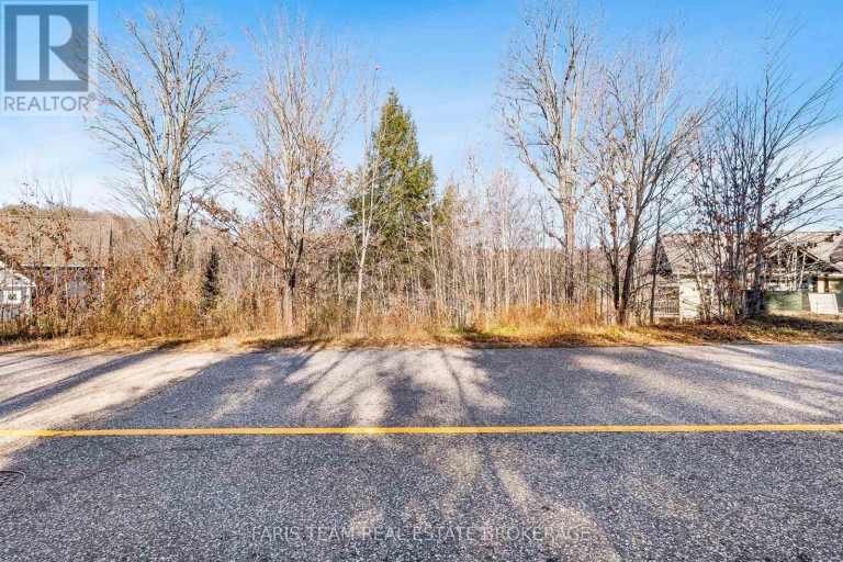 19 DEERHURST HIGHLANDS DRIVE, Huntsville (Chaffey), Ontario, P1H1B1