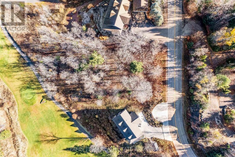19 DEERHURST HIGHLANDS DRIVE, Huntsville (Chaffey), Ontario, P1H1B1