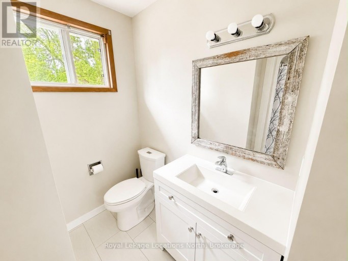 A (UPPER) - 504 SIXTH STREET, Collingwood, Ontario, L9Y1Z9