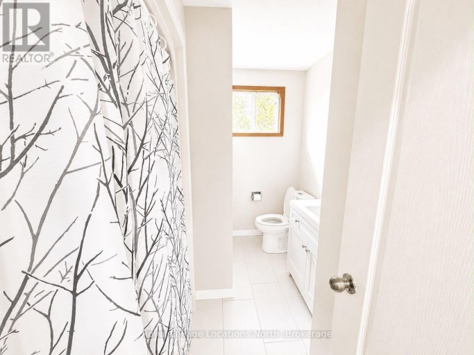 A (UPPER) - 504 SIXTH STREET, Collingwood, Ontario, L9Y1Z9
