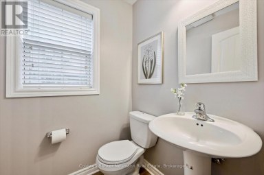 9 - 100 FREDERICK DRIVE Guelph (Pineridge/Westminster Woods) Ontario photo 17