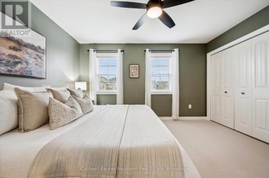 9 - 100 FREDERICK DRIVE Guelph (Pineridge/Westminster Woods) Ontario photo 19
