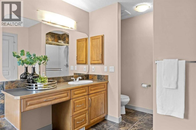 139 Tuscany Ridge Close NW, Calgary, Alberta, T3L2K6