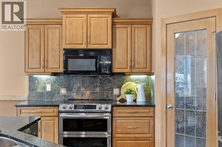 139 Tuscany Ridge Close NW, Calgary, Alberta, T3L2K6