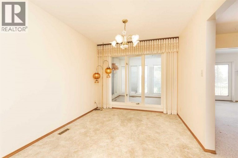 262 Fairway Drive, Coaldale, Alberta, T1M1H3