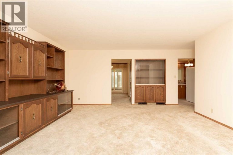 262 Fairway Drive, Coaldale, Alberta, T1M1H3
