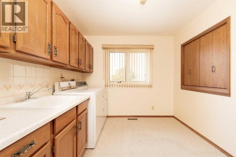 262 Fairway Drive, Coaldale, Alberta, T1M1H3