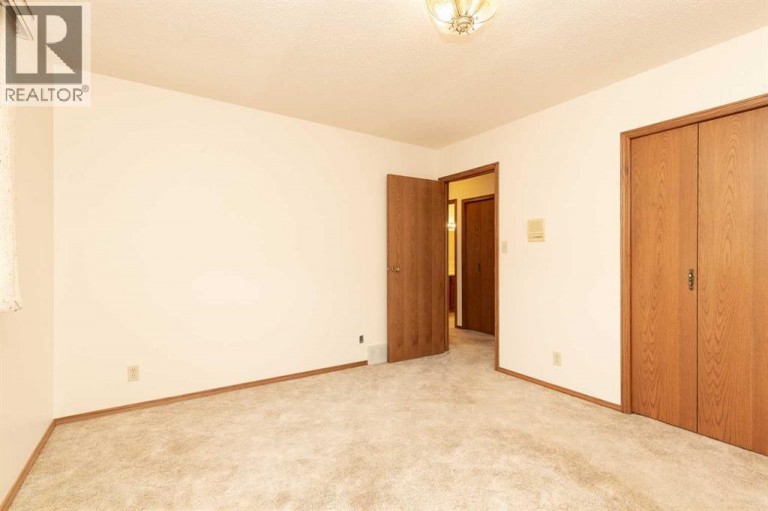 262 Fairway Drive, Coaldale, Alberta, T1M1H3