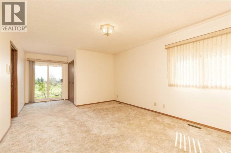 262 Fairway Drive, Coaldale, Alberta, T1M1H3