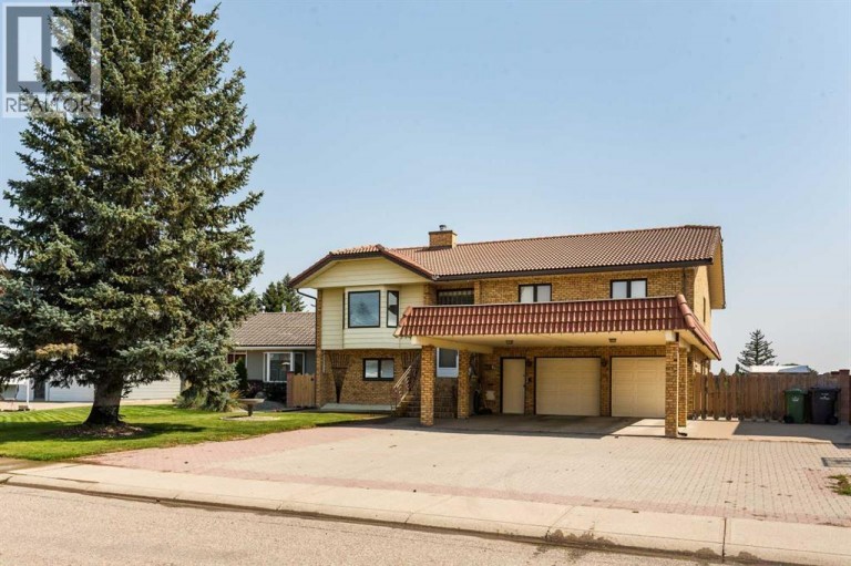 262 Fairway Drive, Coaldale, Alberta, T1M1H3